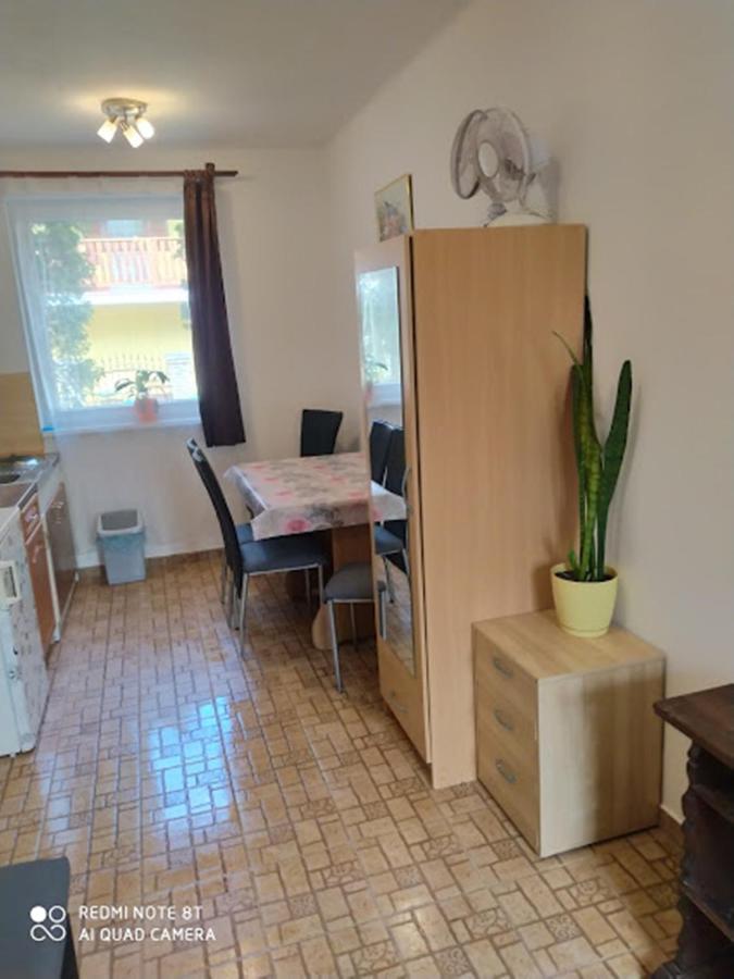 Marabella Apartmanok Hajdúszoboszló Eksteriør bilde