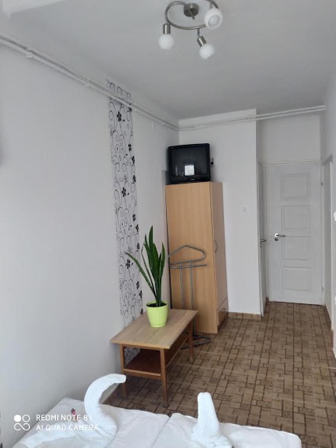 Marabella Apartmanok Hajdúszoboszló Eksteriør bilde